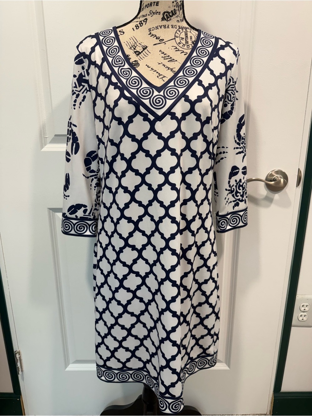 Gretchen Scott Navy White Crab Print Dress Size M UPF Stretch Beach Coastal